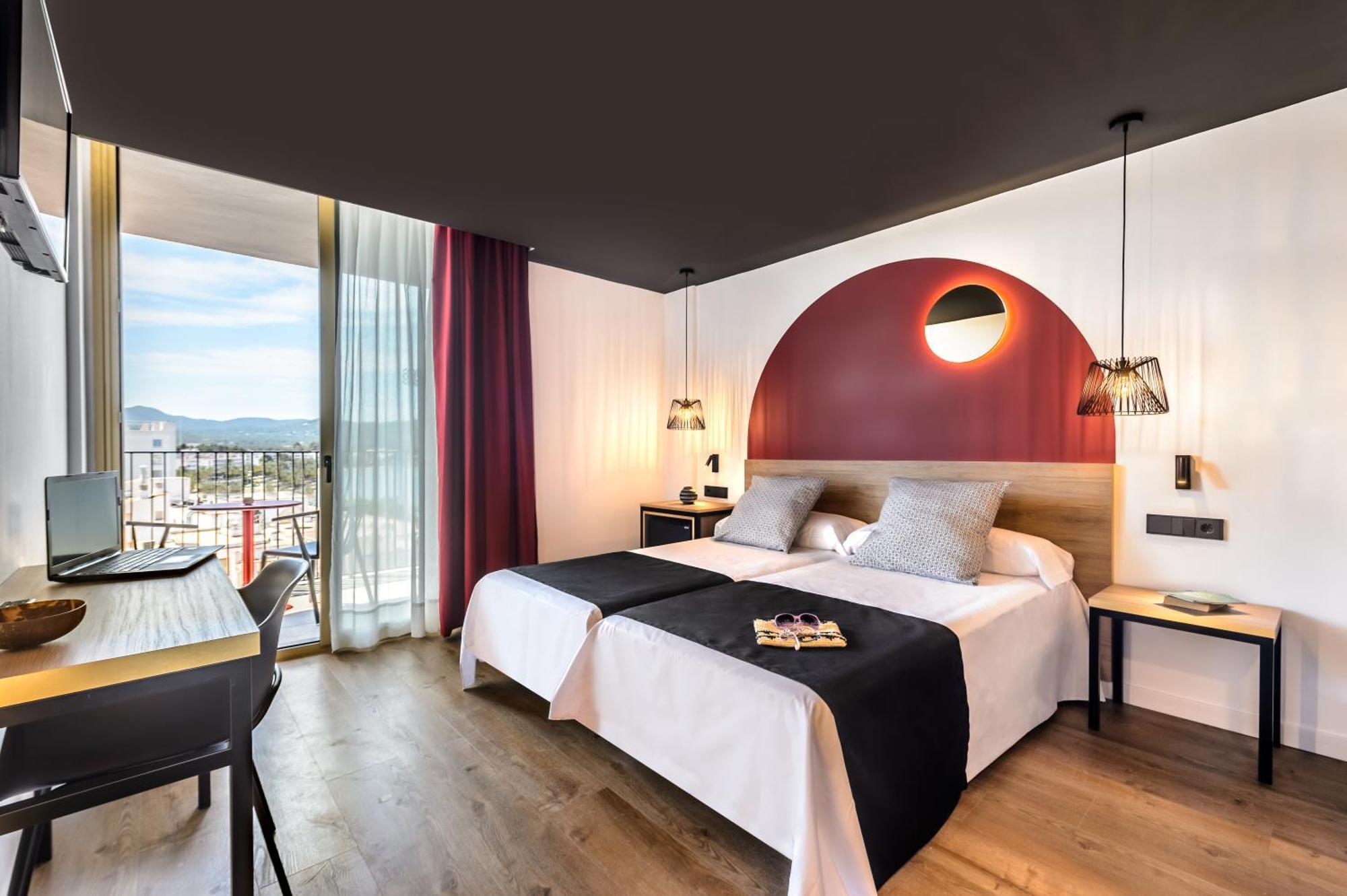 Hotel Vibra District - Adults Only San Antonio  Ngoại thất bức ảnh