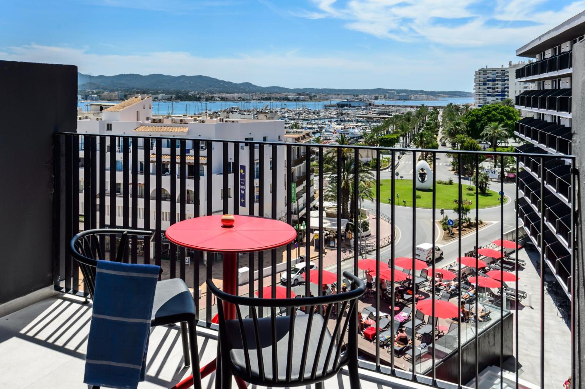 Hotel Vibra District - Adults Only San Antonio  Ngoại thất bức ảnh