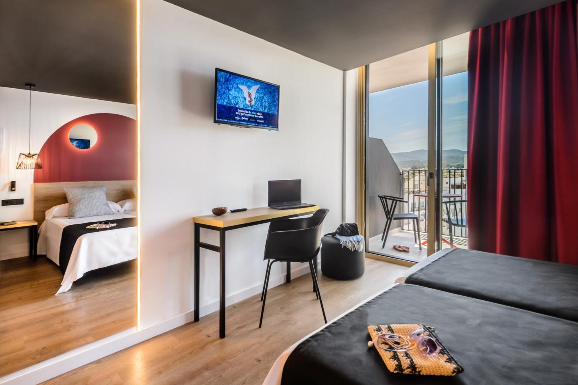 Hotel Vibra District - Adults Only San Antonio  Ngoại thất bức ảnh