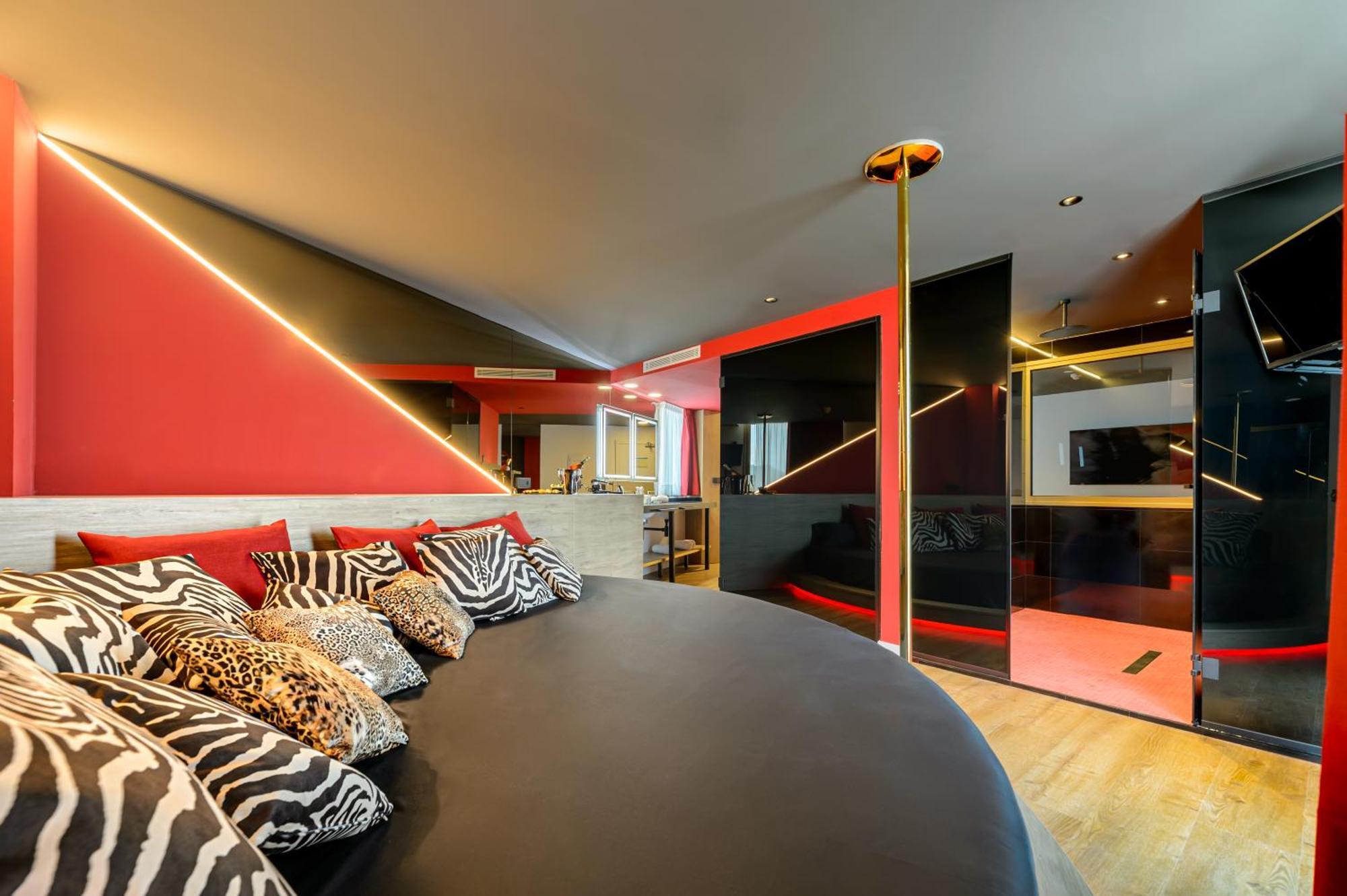 Hotel Vibra District - Adults Only San Antonio  Ngoại thất bức ảnh