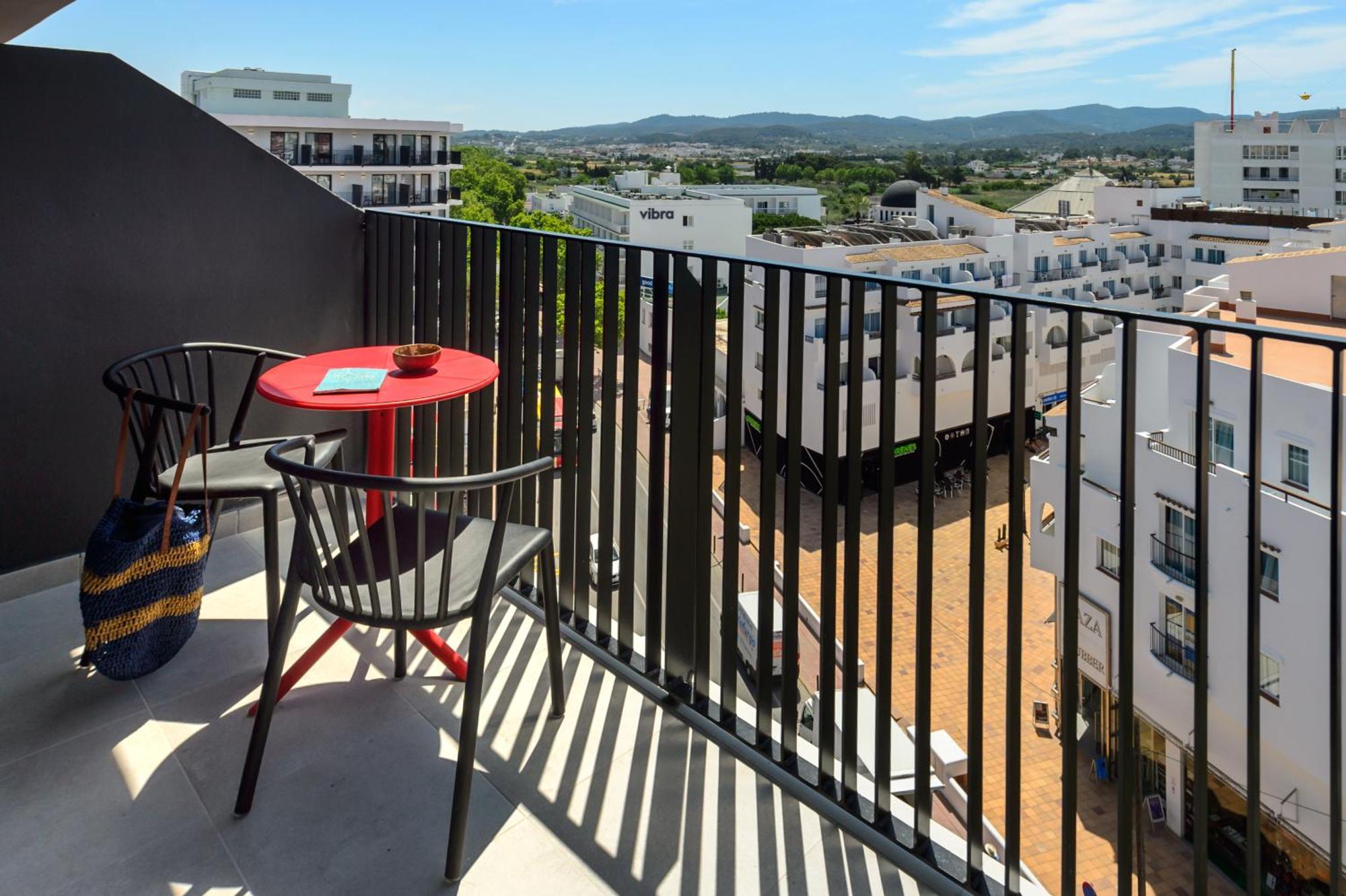 Hotel Vibra District - Adults Only San Antonio  Ngoại thất bức ảnh